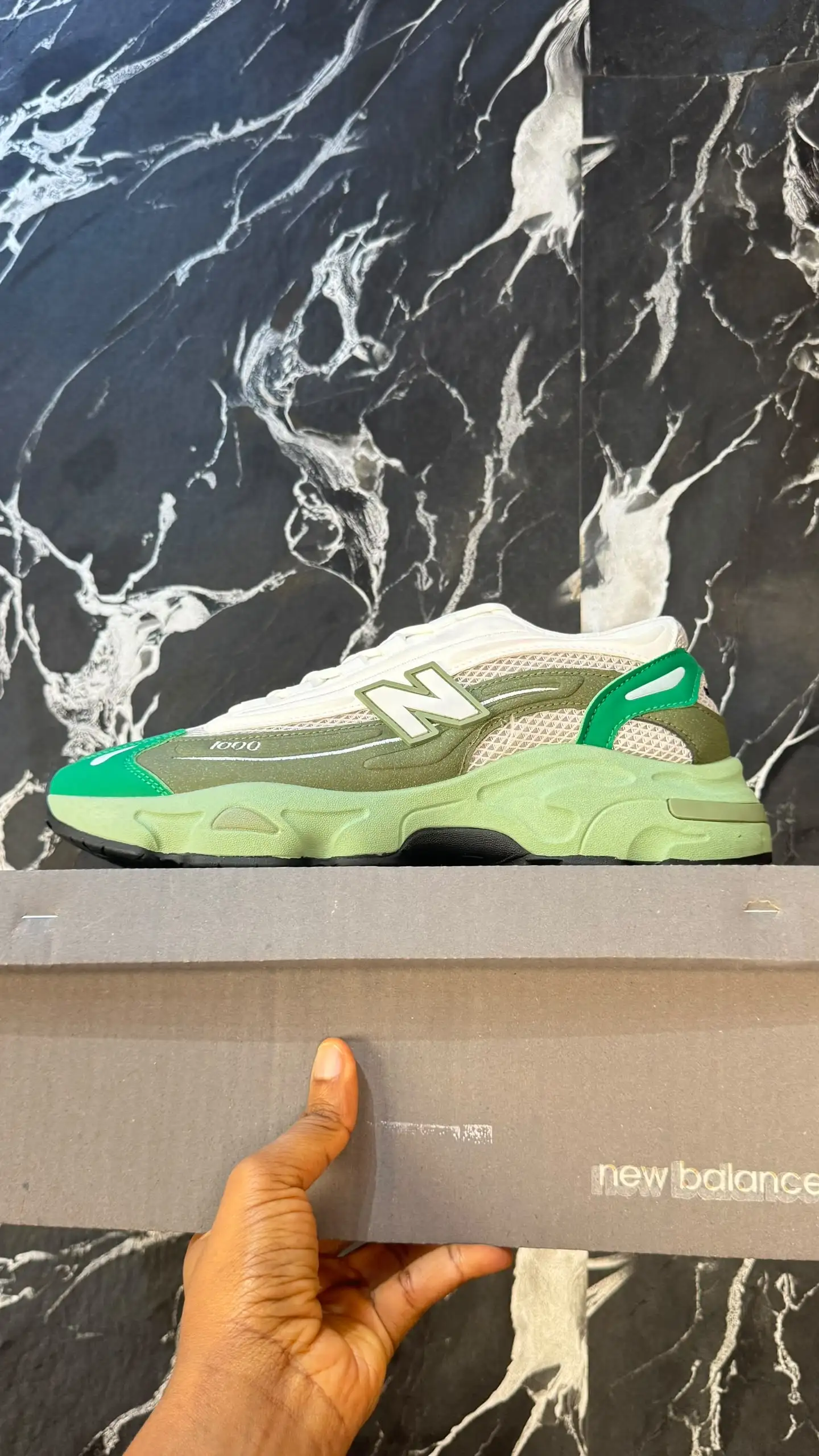 NB 1000