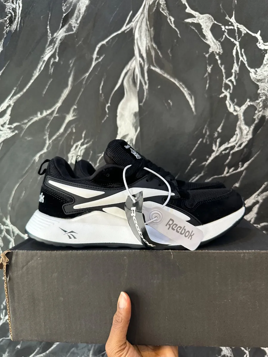 REEBOK