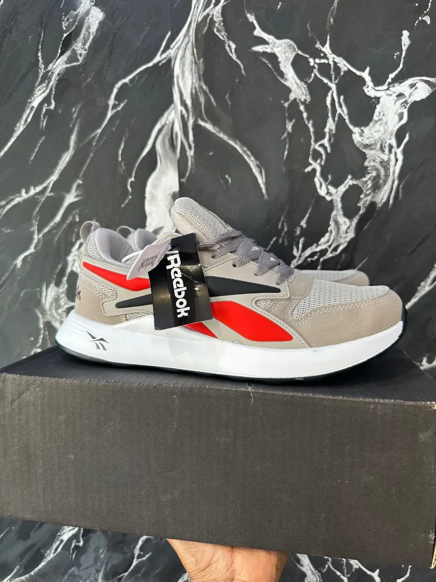 REEBOK