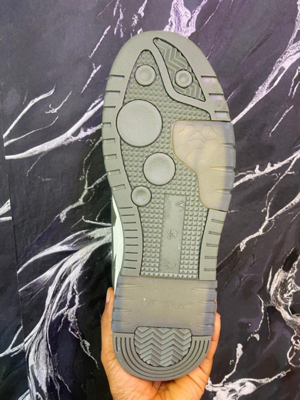 HIGHER GRADE OFFWHITE