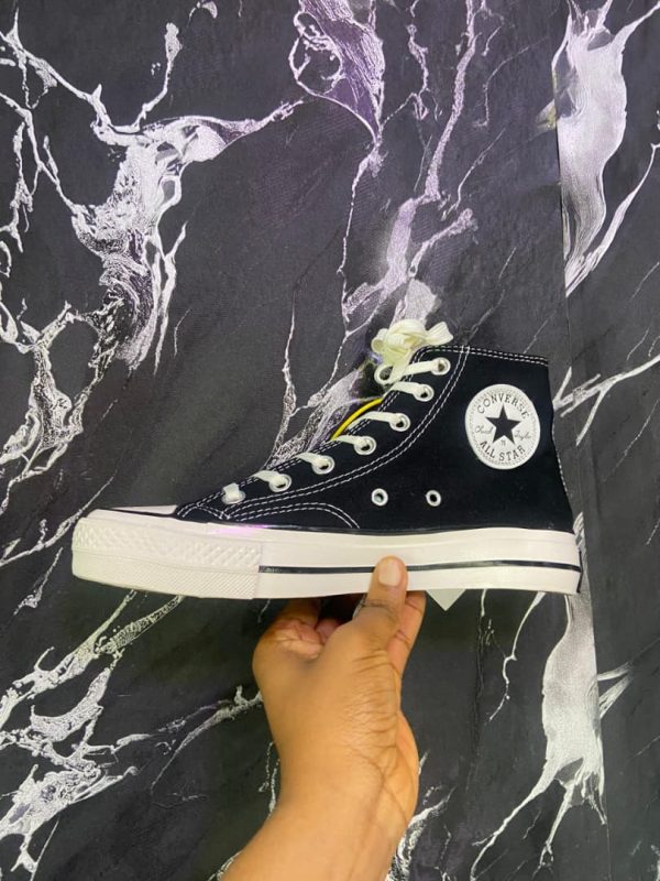 CONVERSE HIGH TOP