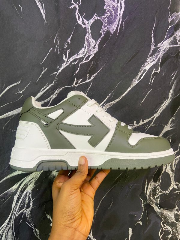 HIGHER GRADE OFFWHITE