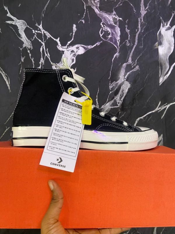 CONVERSE HIGH TOP