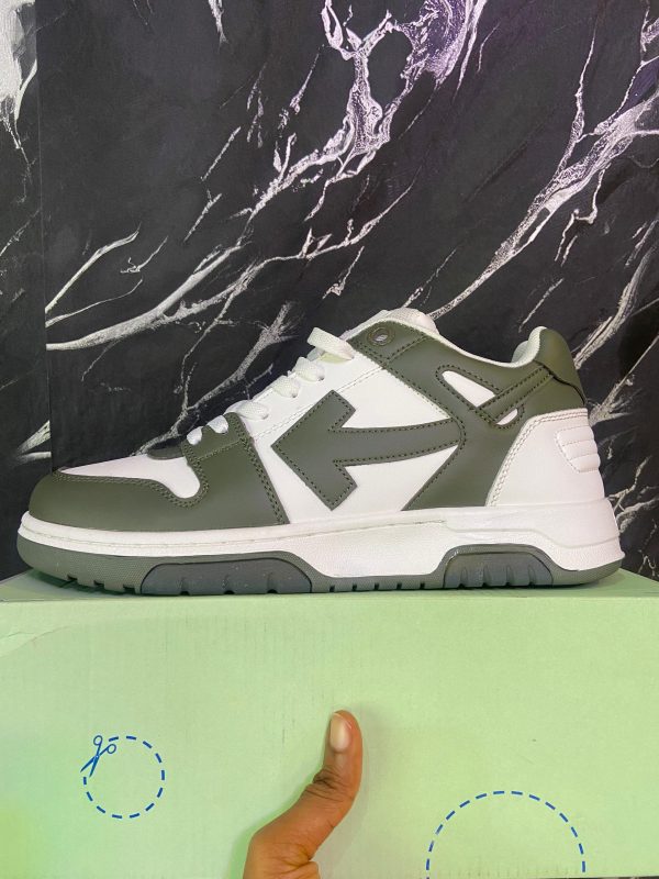 HIGHER GRADE OFFWHITE