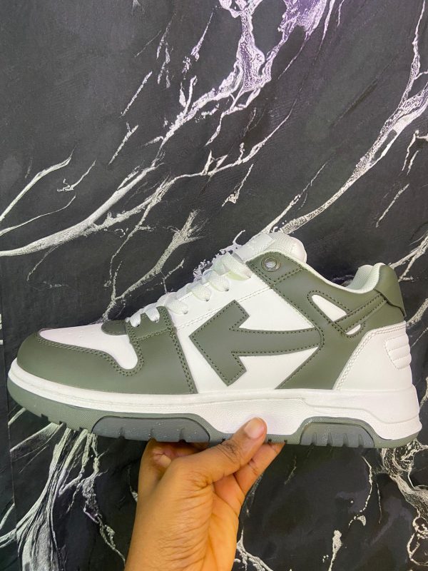 HIGHER GRADE OFFWHITE