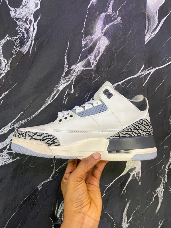 JORDAN 3