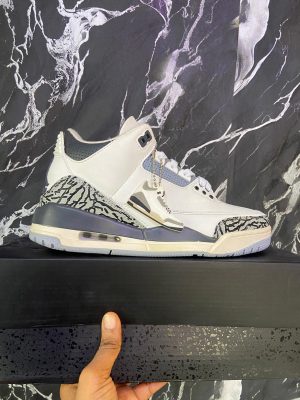 b82bdc3b-83c3-46ff-b21c-68a85ab07b12 JORDAN 3