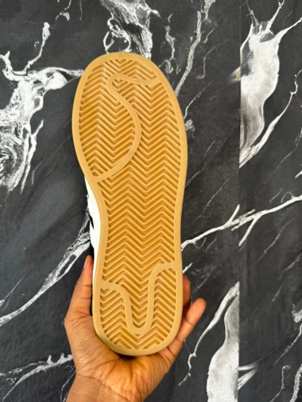 CAMPUS(GRADE OF 24k)