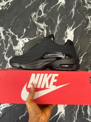 d2f47a7d-cc47-487f-a996-8aa467c9a6f7 Nike