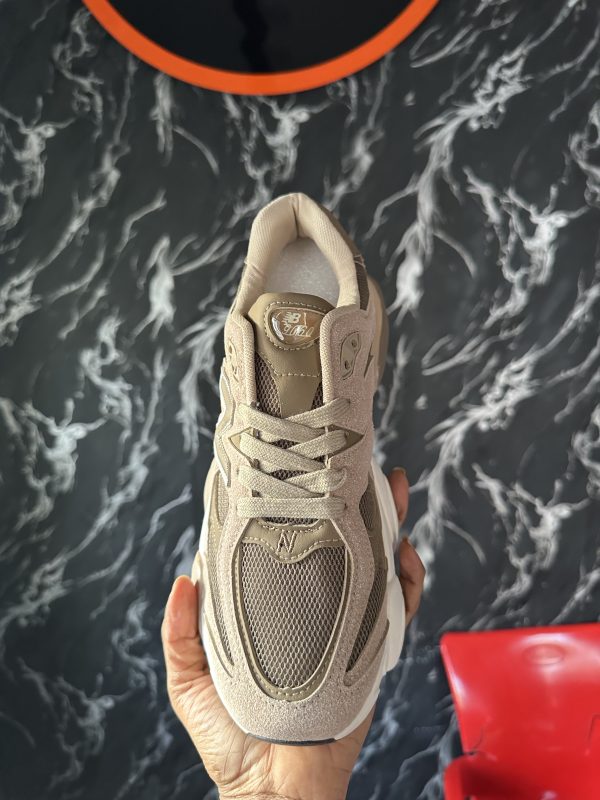 Nb