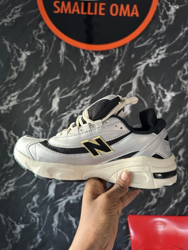 Nb